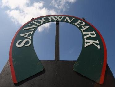 Will racing go ahead at Sandown on Saturday?